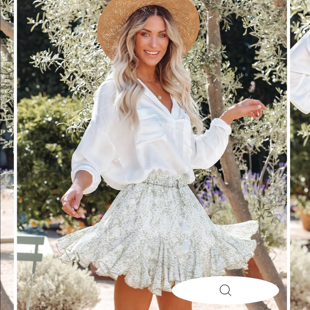🛍VICI Floral Ruffle Skirt - Picture 3 of 5